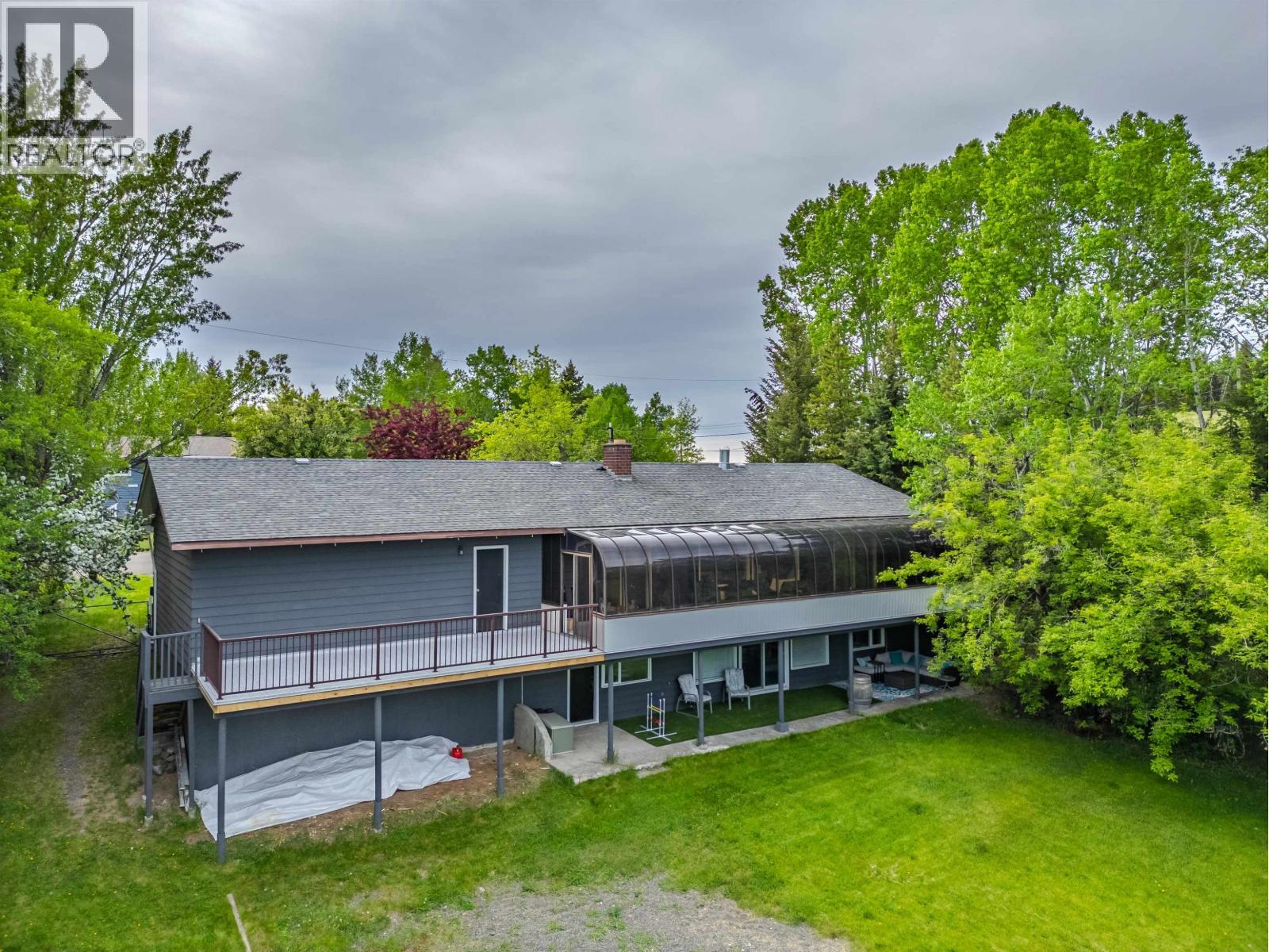 4715 PARKER COURT