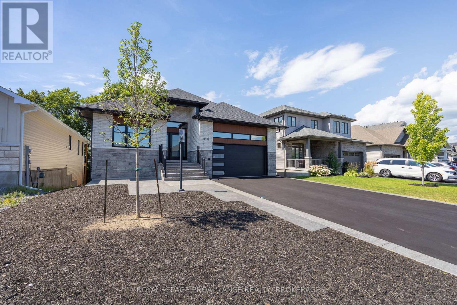 1259 CARFA CRESCENT