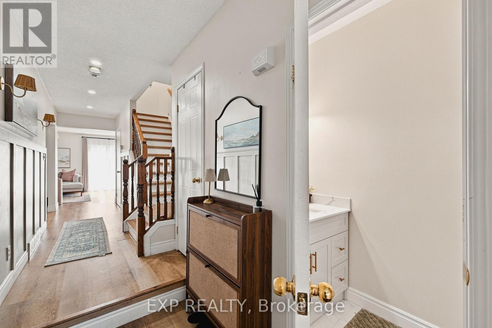 116 HENHOEFFER CRESCENT