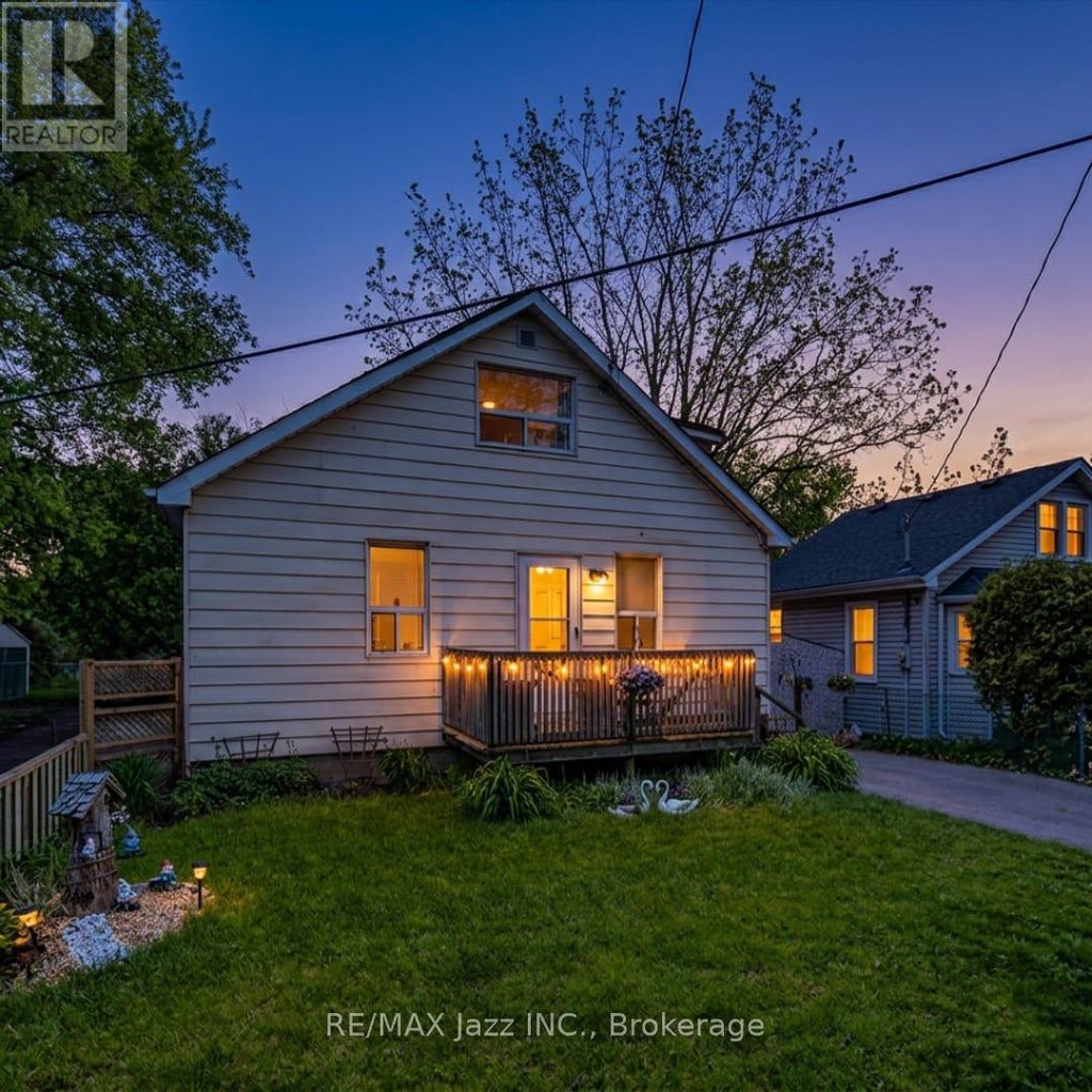 162 COLLEGE AVENUE, OSHAWA (VANIER), ON L1J 1R4 - Image 2464007367.jpeg?d=l