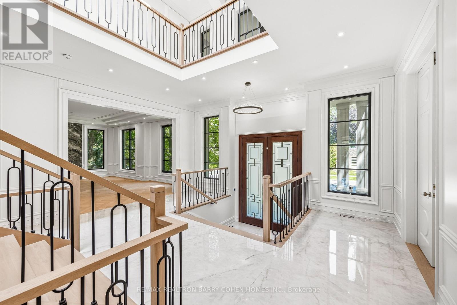 27 PENWOOD CRESCENT