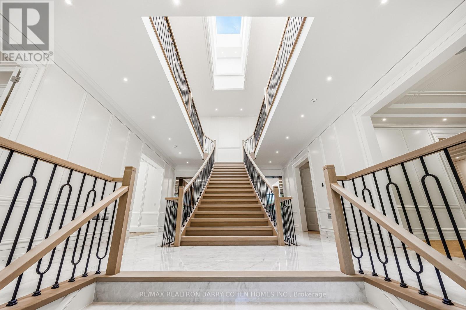 27 PENWOOD CRESCENT