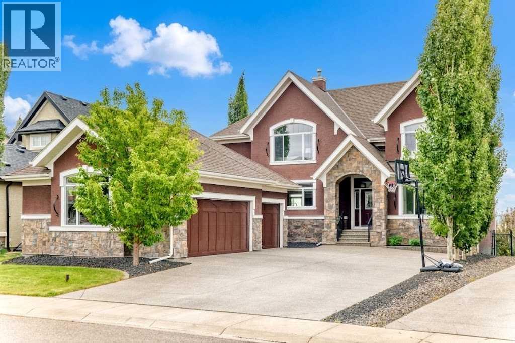 96 Cranarch Heights SE