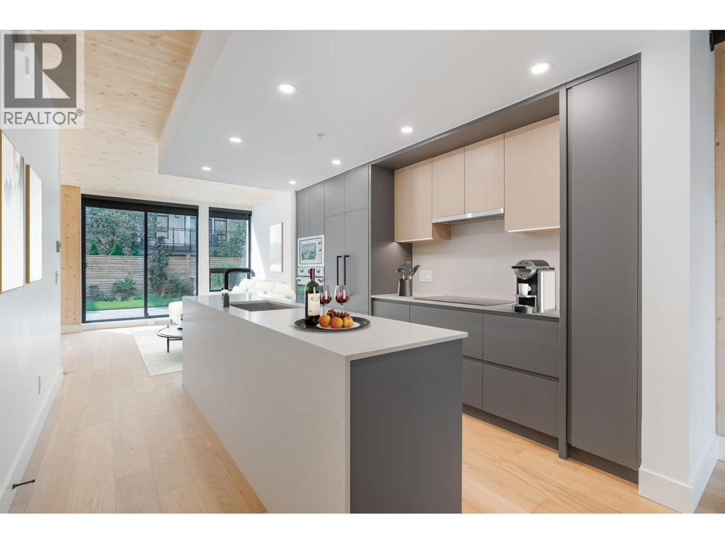 114-310 SALTER STREET, NEW WESTMINSTER, BC V3M 0N7 - Image 3394529756.jpeg?d=l