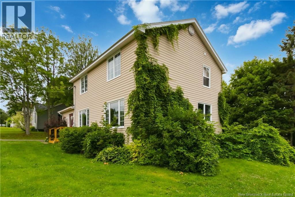145 Wendell - Photo 2