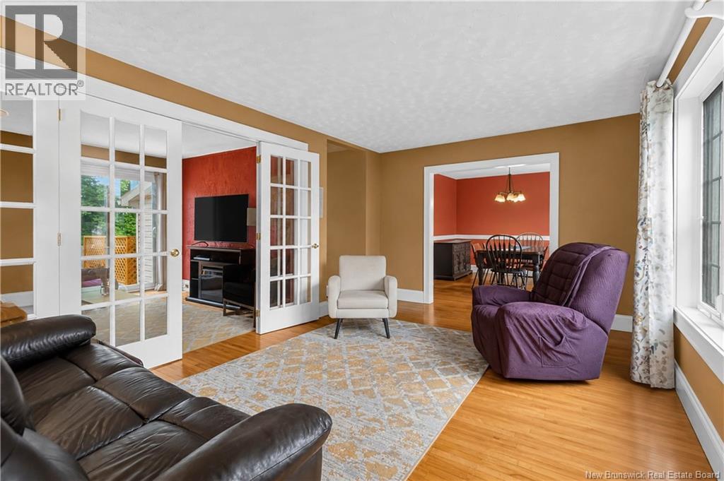 145 Wendell - Photo 4