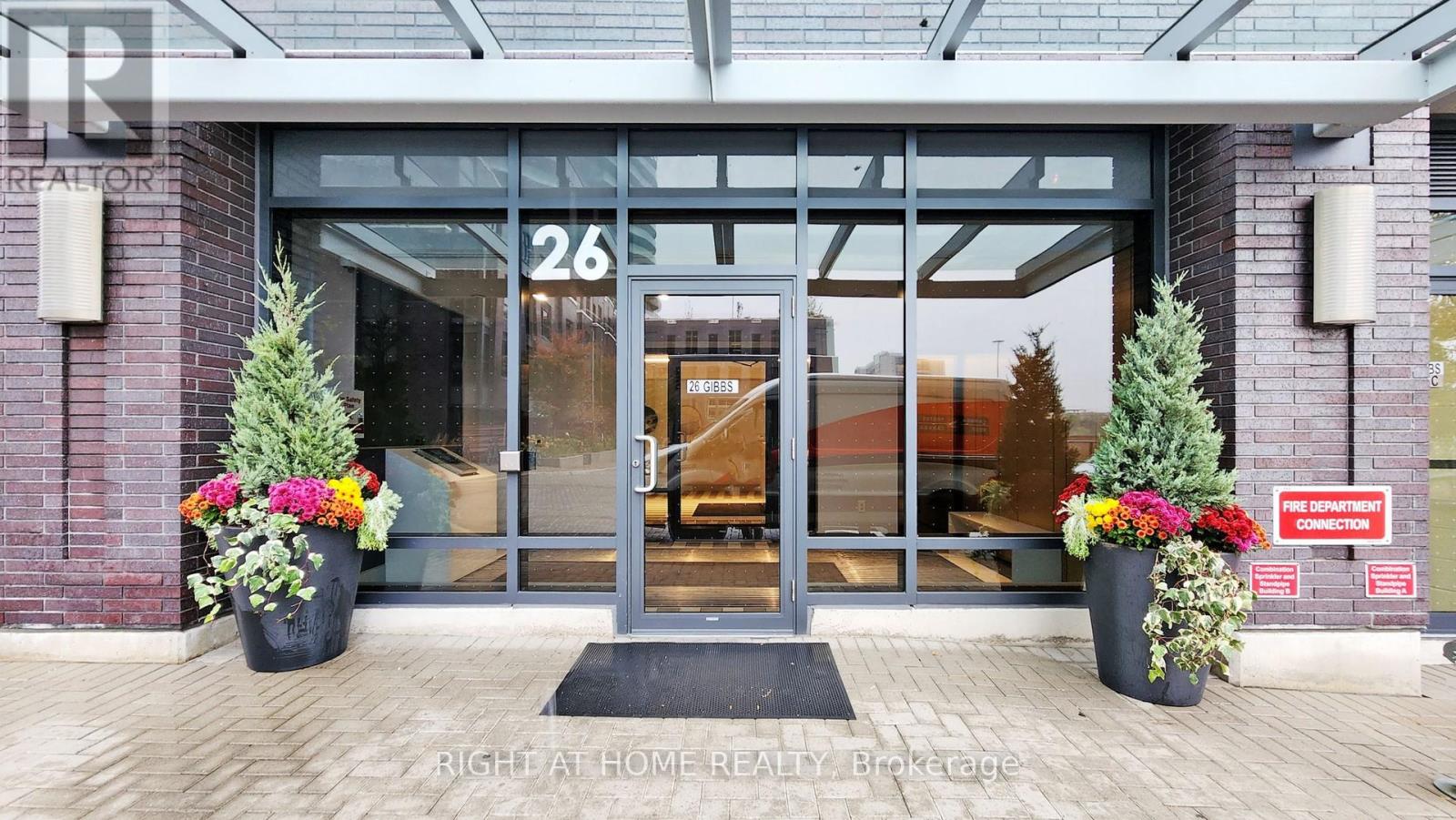 325 - 26 GIBBS ROAD