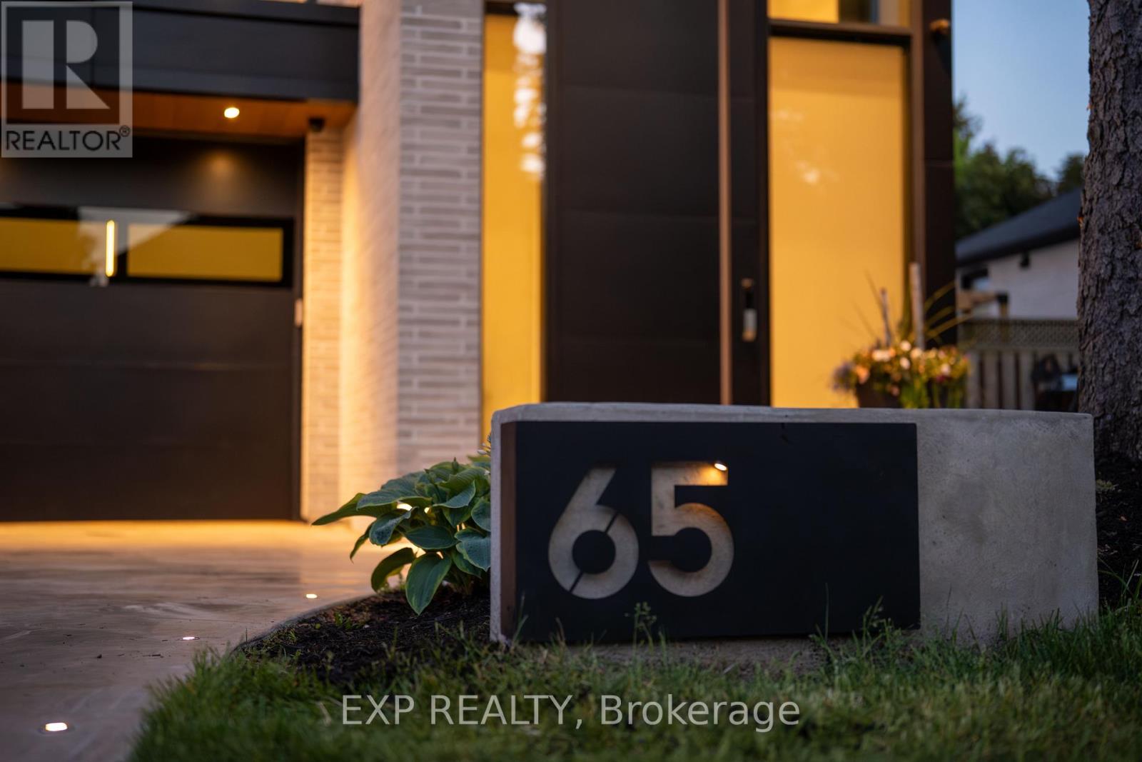 65 EDGECROFT ROAD