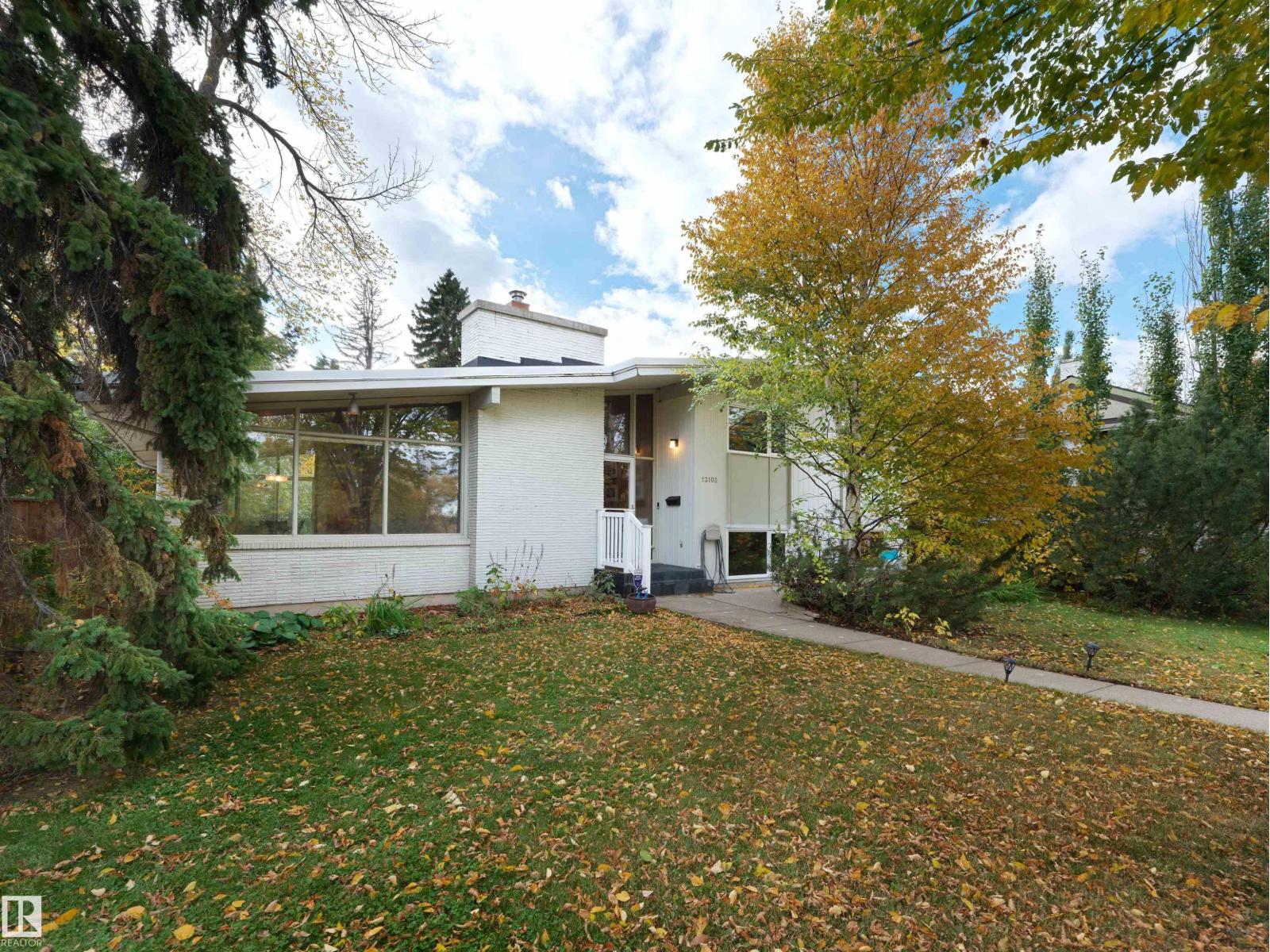13103 GRAND VIEW DR NW