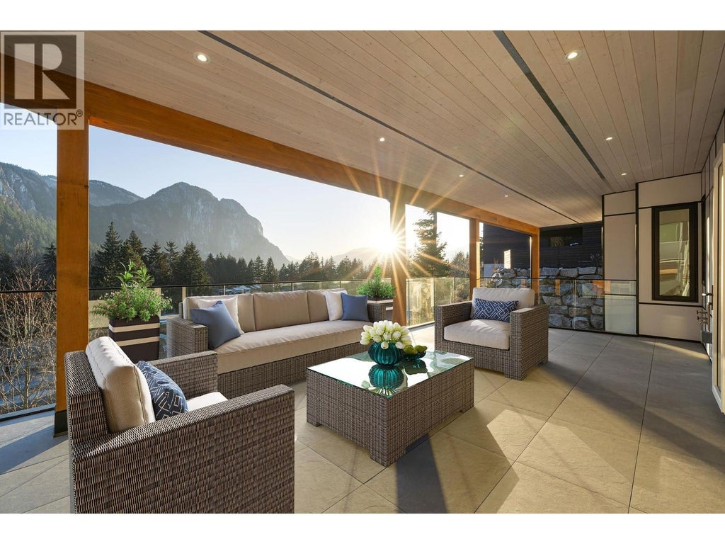 2216 WINDSAIL PLACE, SQUAMISH, BC V8B 0T6 - Image 3960832994.jpeg?d=l