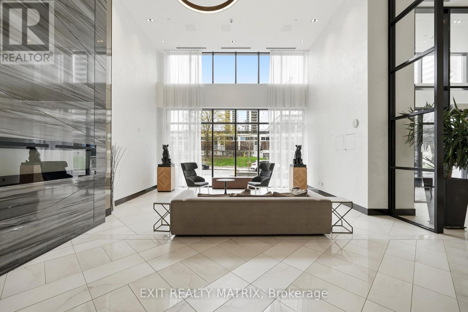 513 - 255 BAY STREET - Photo 4