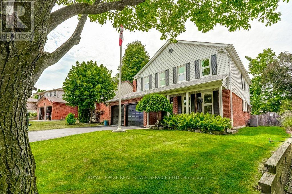 3076 REDSTART DRIVE