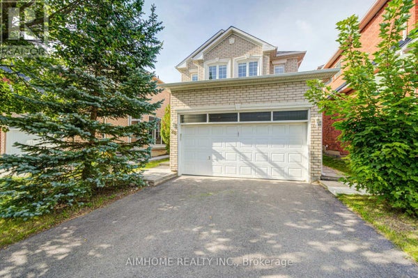28 Kiwi Cres, Richmond Hill (Rouge Woods), ON 2