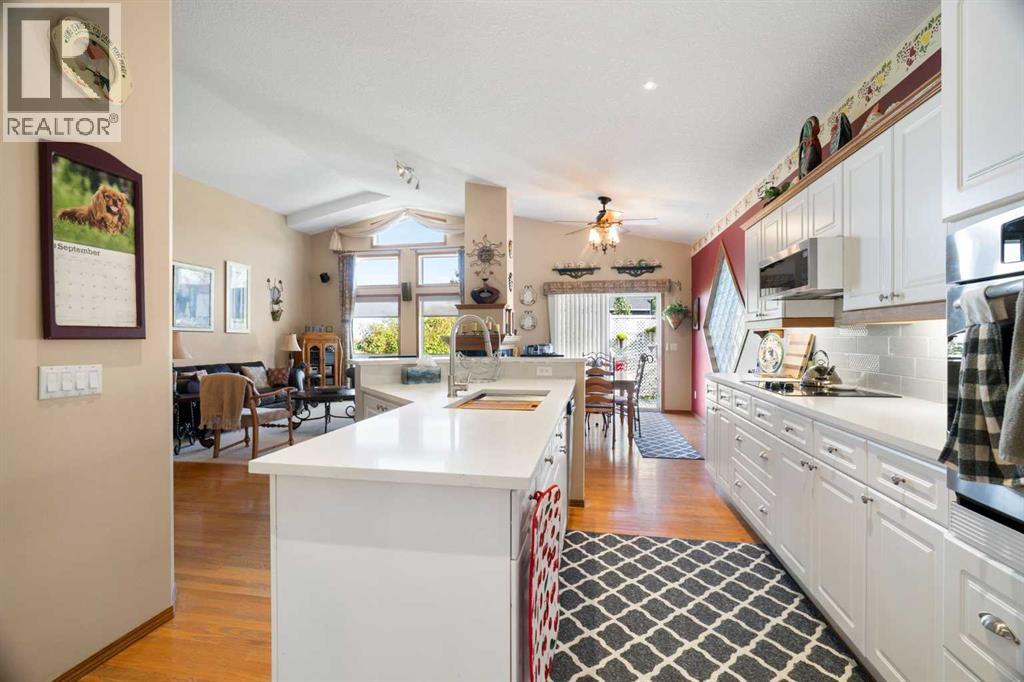 238 Chaparral Place SE