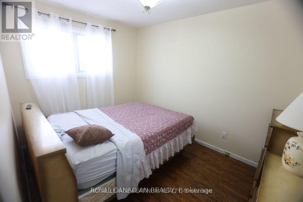 H - 77 Culver Cres, London East (East H), ON 4