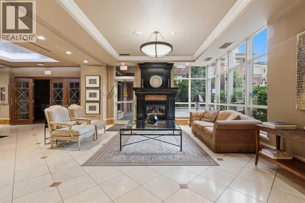 802, 690 Princeton Way SW