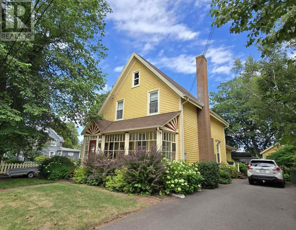 132 UPPER PRINCE, CHARLOTTETOWN, PE C1A 4S7 - Image 2918554767.jpeg?d=l