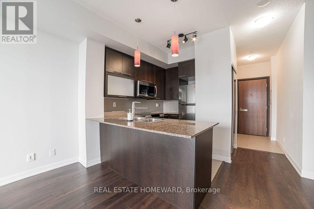 1407 - 500 SHERBOURNE STREET
