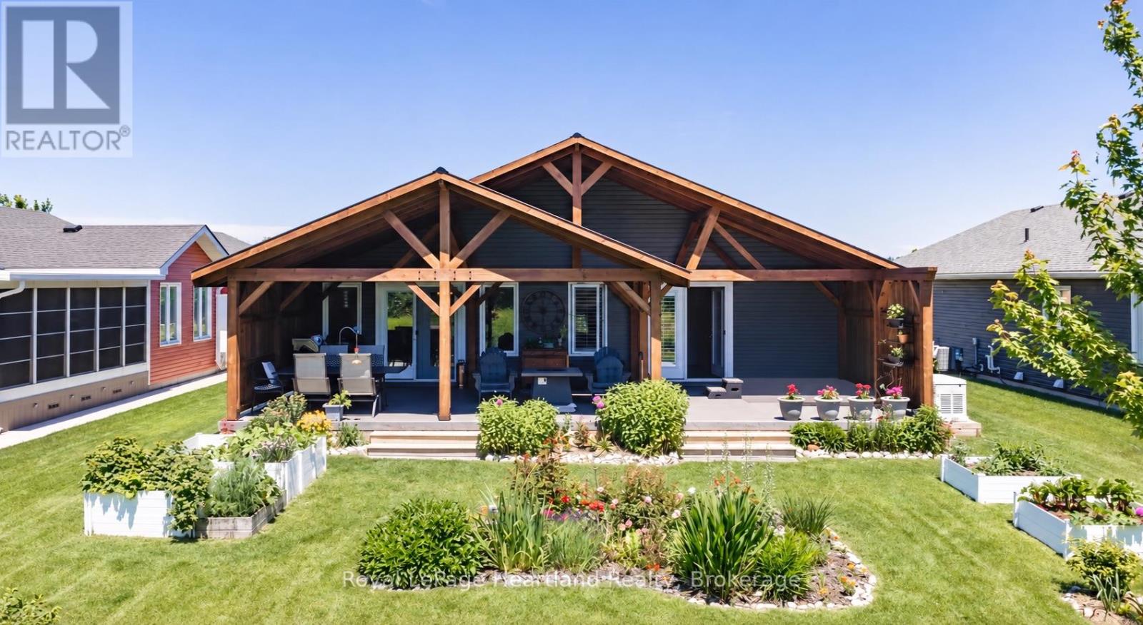 37 LAKE BREEZE DRIVE