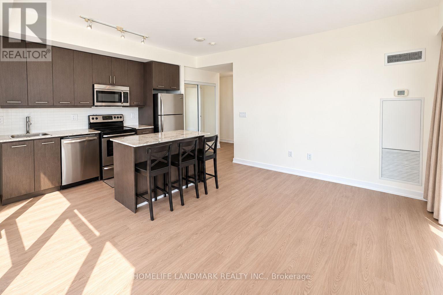 805 - 360 SQUARE ONE DRIVE