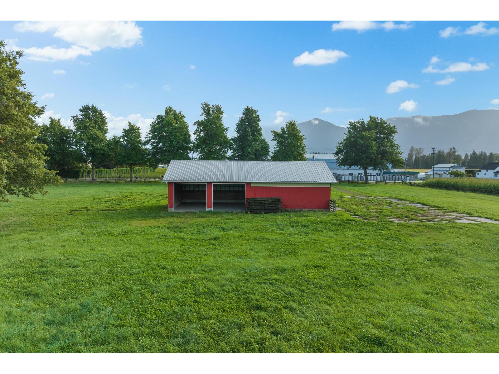 10125 REEVES ROAD, East Chilliwack