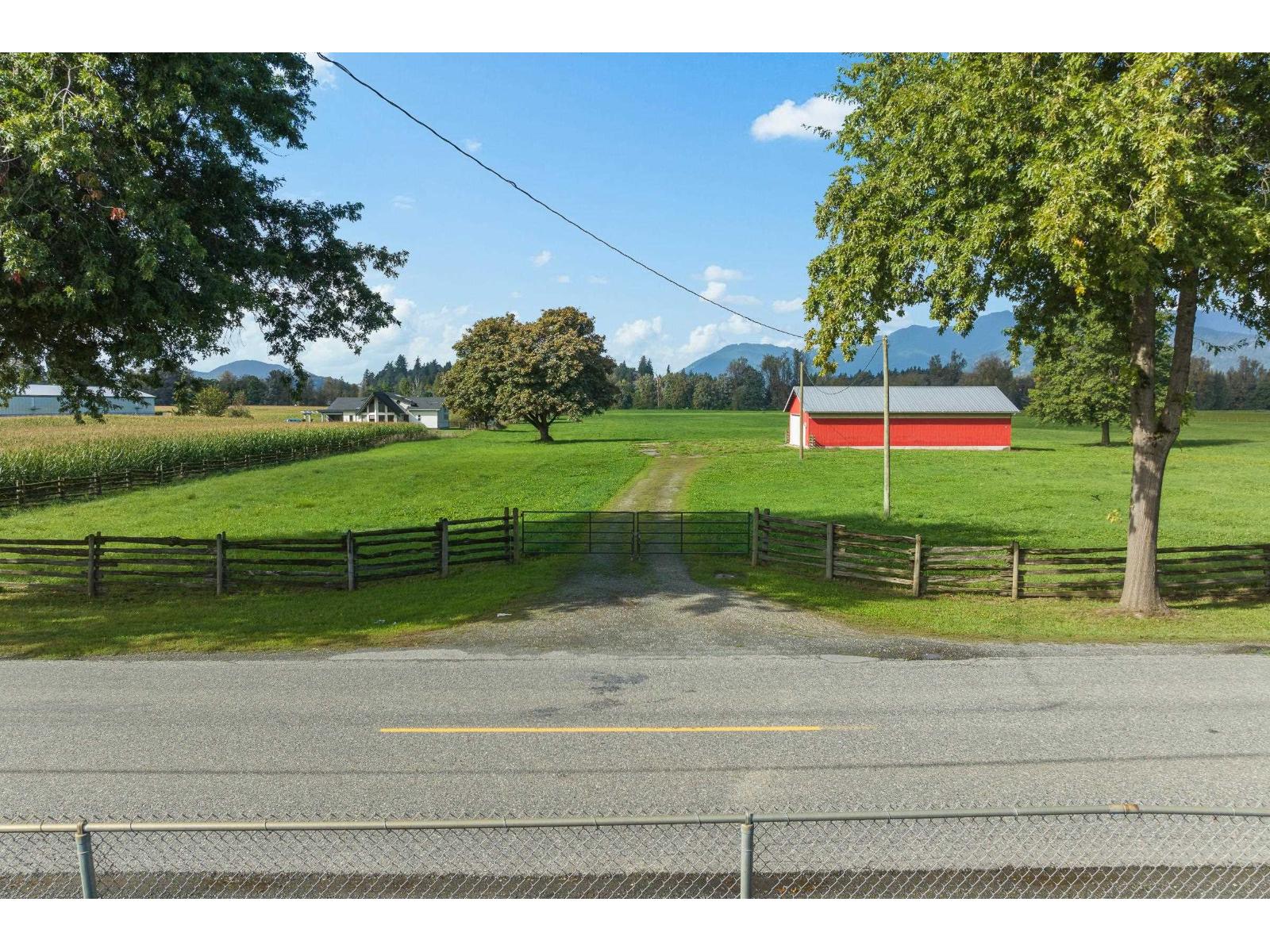 10125 REEVES ROAD, East Chilliwack