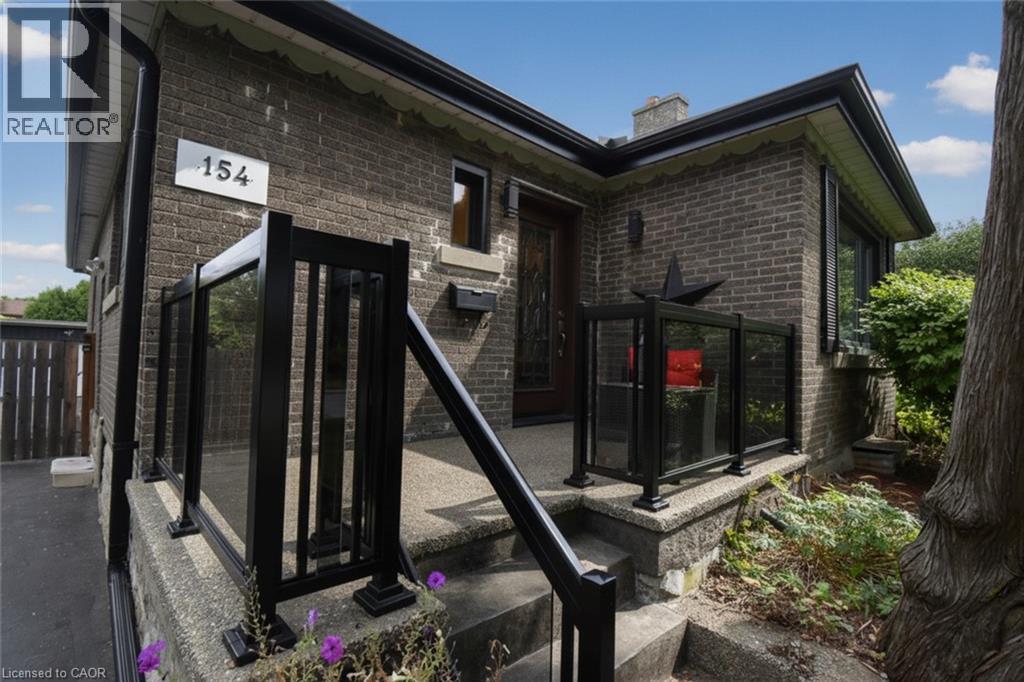 154 EWEN Road