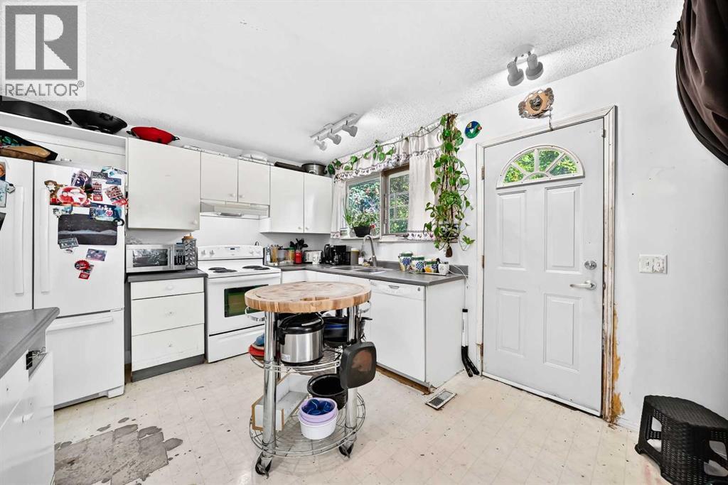 360 Rundlefield Road NE