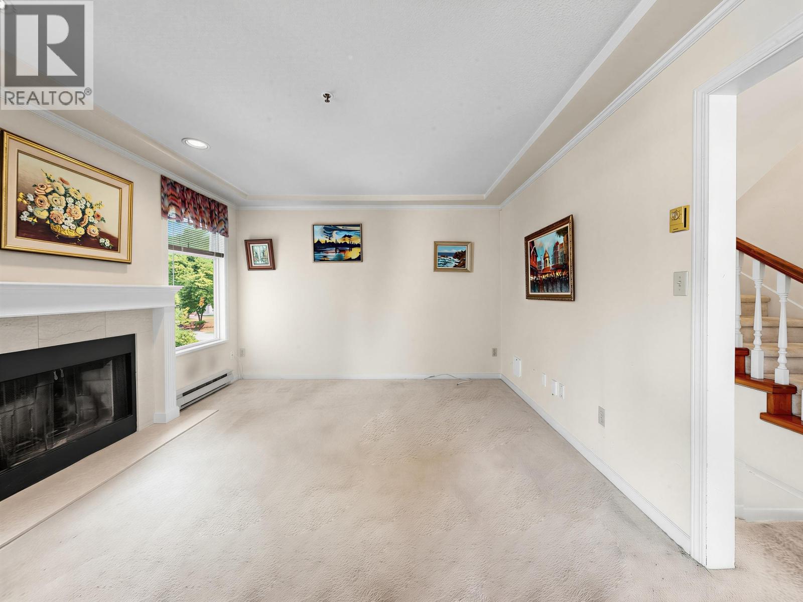 10 7110 BARNET ROAD