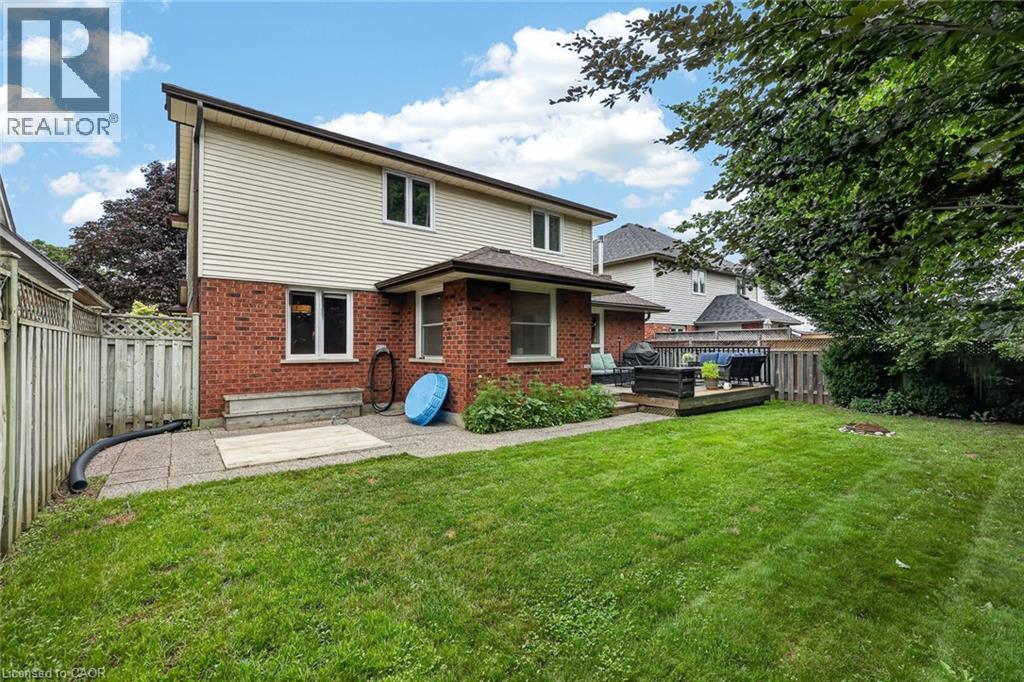 27 SIOUX Crescent