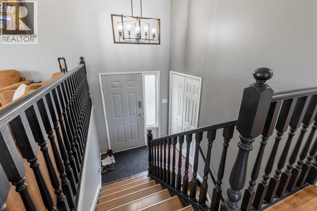 130 Chippewa Crescent W