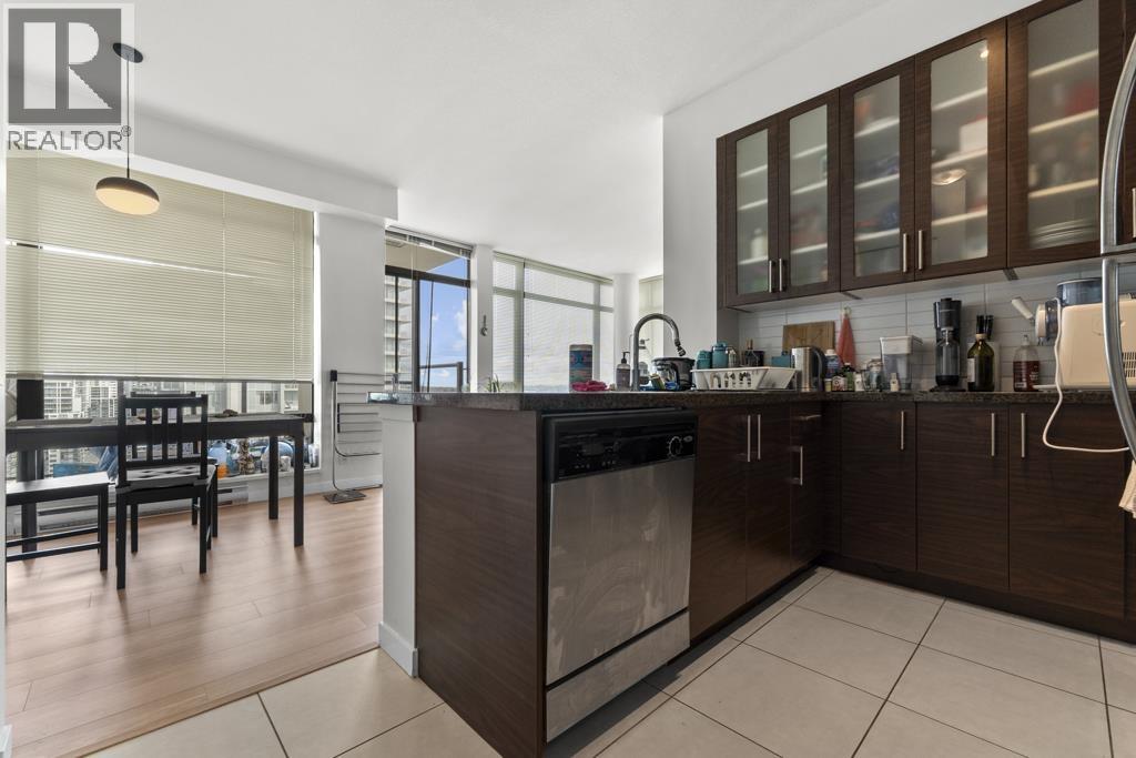 2501 2355 MADISON AVENUE