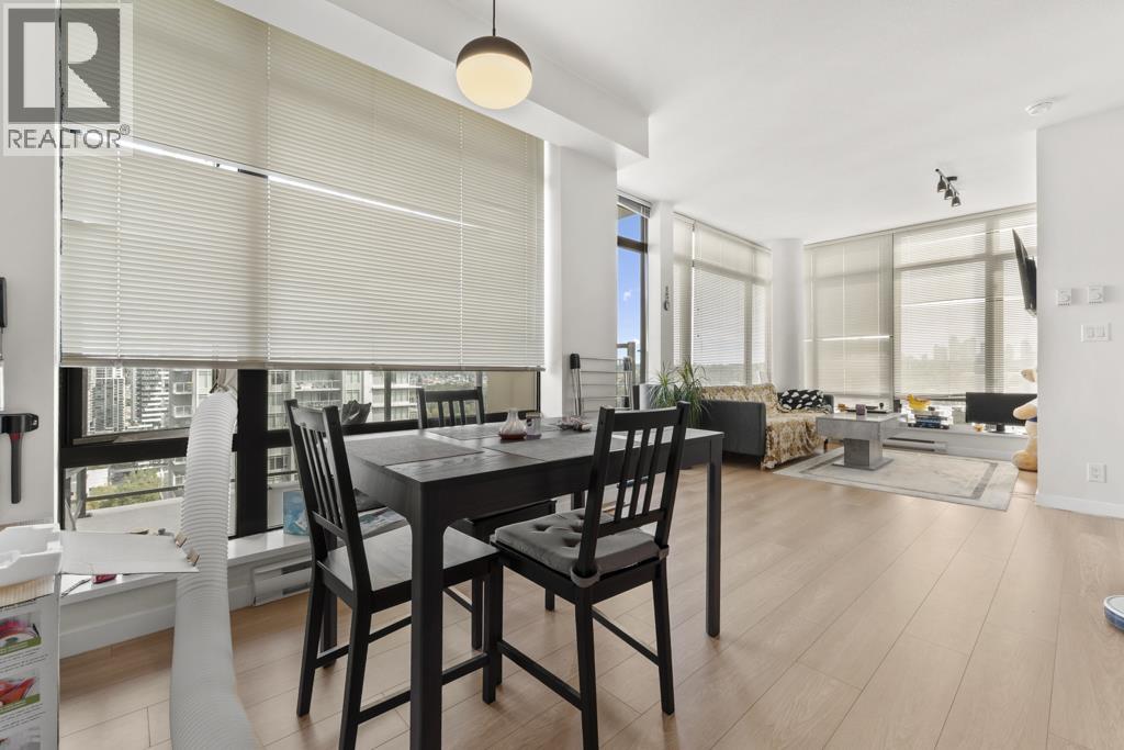 2501 2355 MADISON AVENUE
