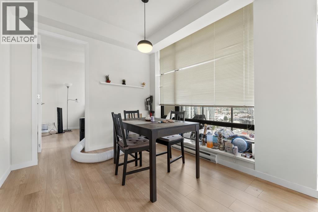 2501 2355 MADISON AVENUE