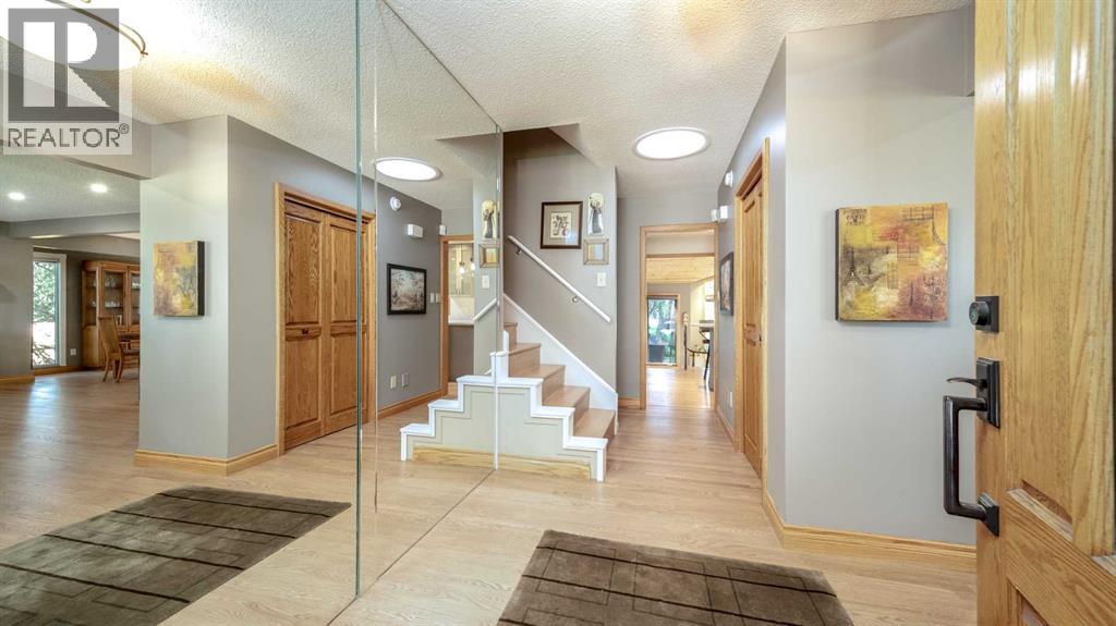 152 Mapleburn Drive SE