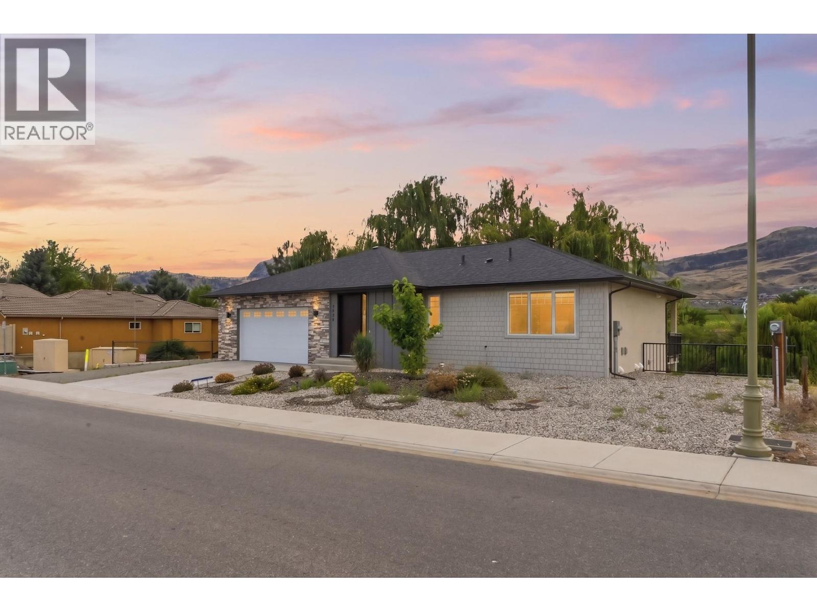 3620 LOBELIA Drive