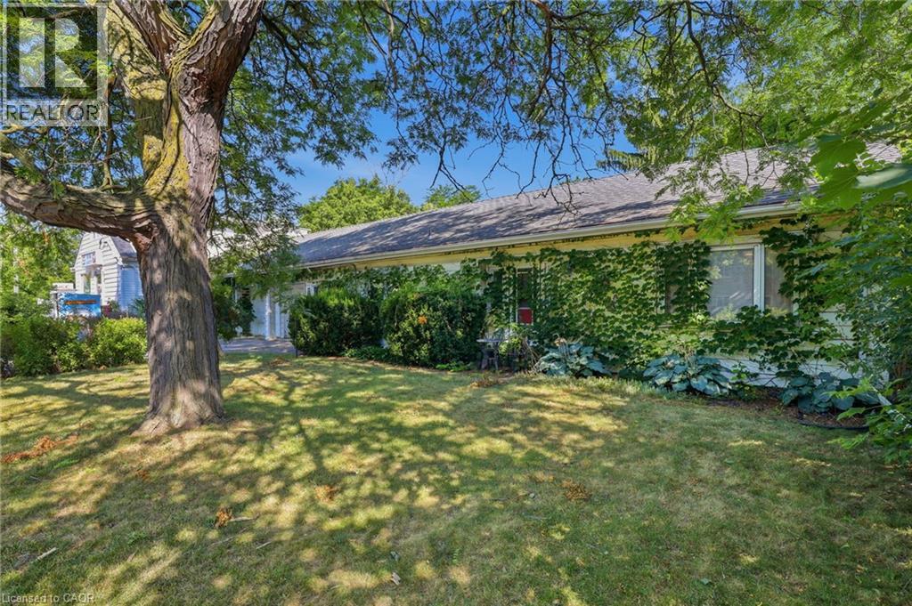 356 THOMPSON Road