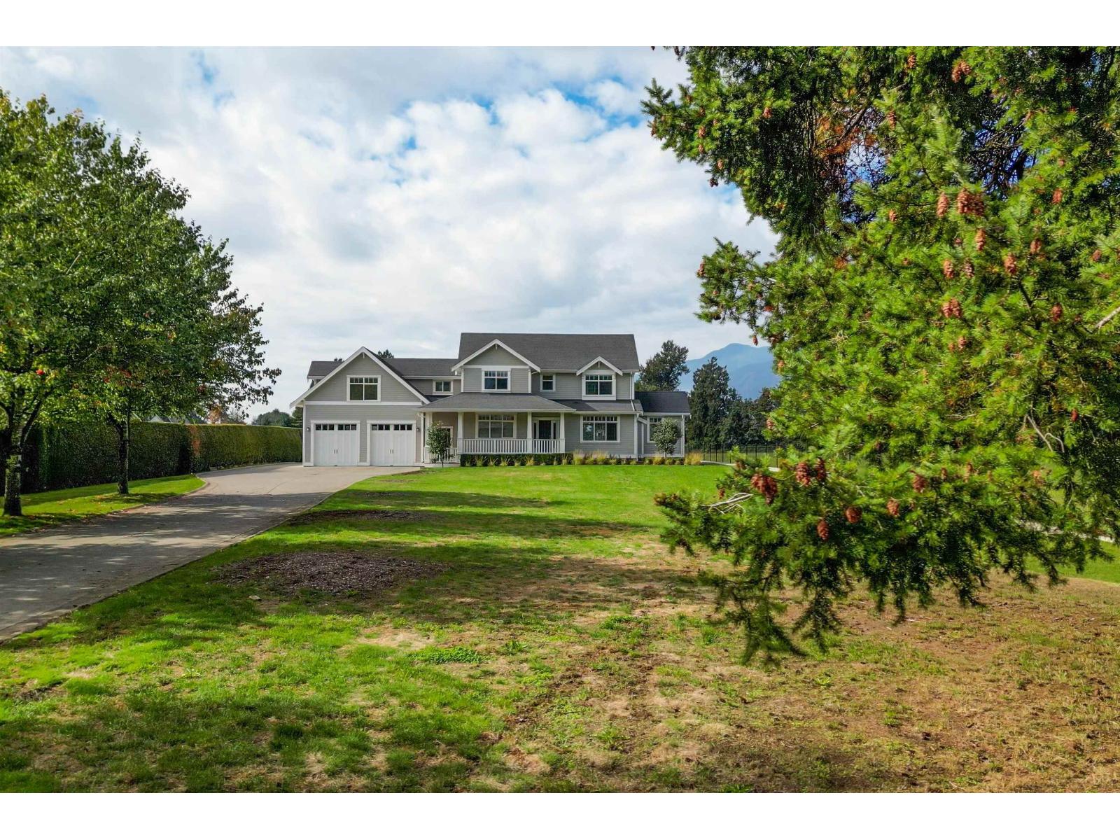 10995 MCSWEEN ROAD, Fairfield Island