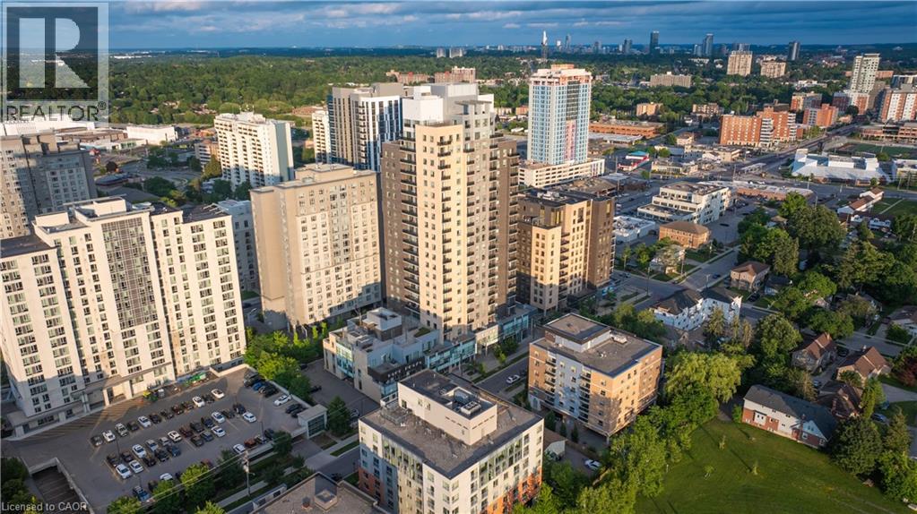 318 SPRUCE Street Unit# 1004
