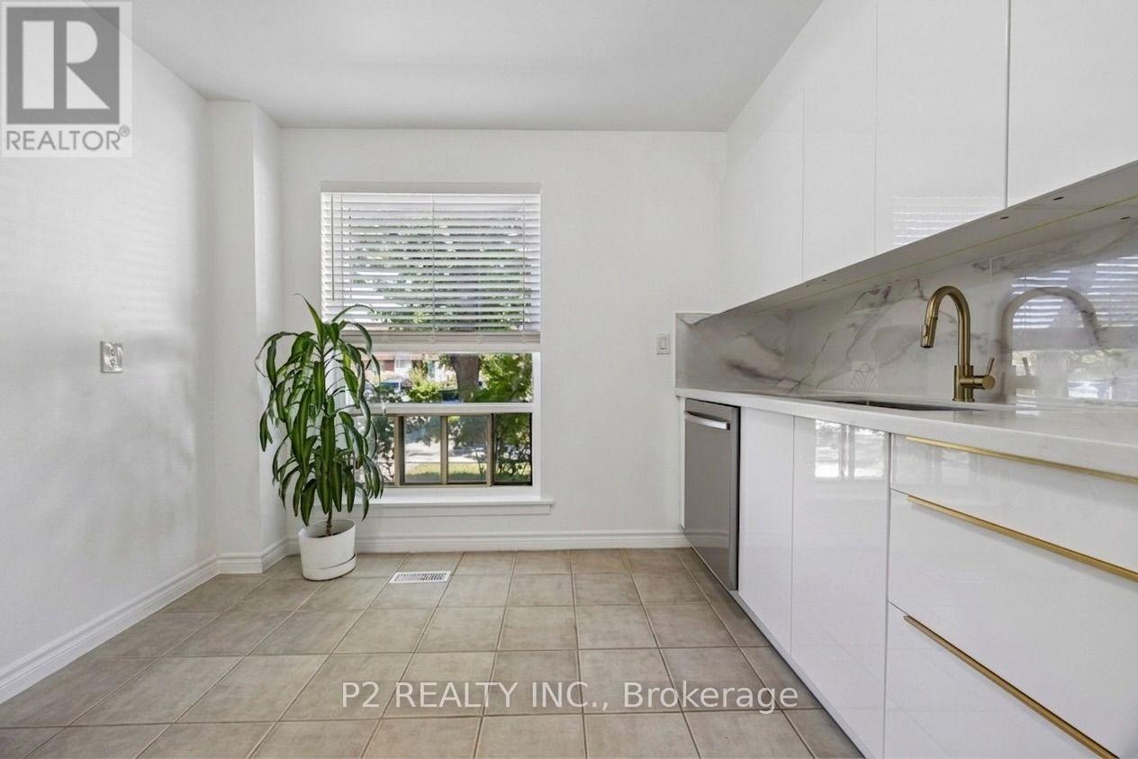 22-25 GOSFORD BLVD. BOULEVARD N