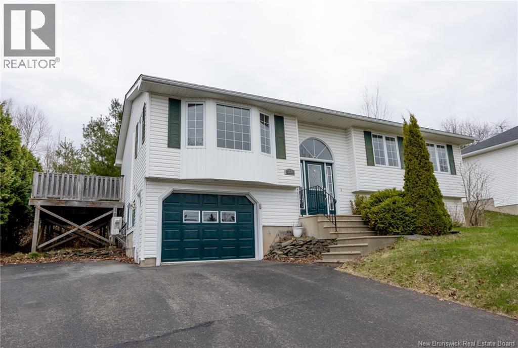372 Kimble Drive - Photo 2