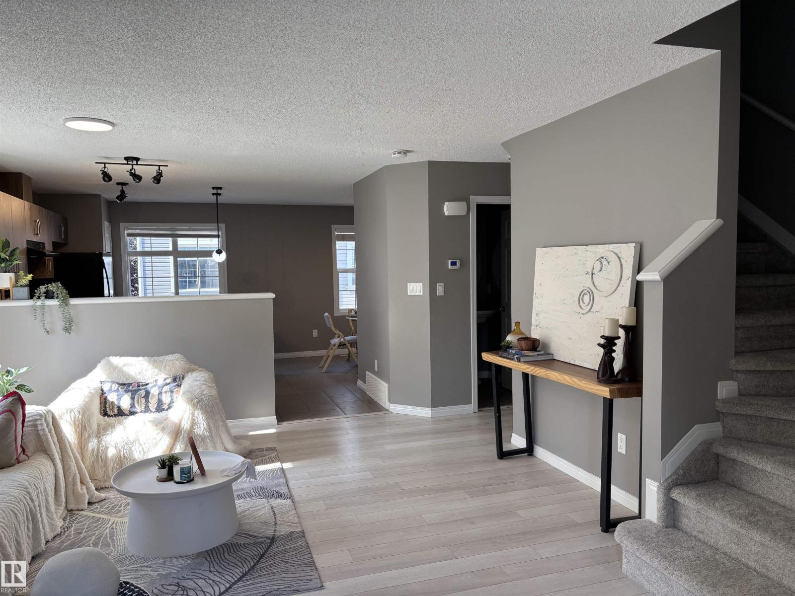 #49 9151 SHAW WY SW