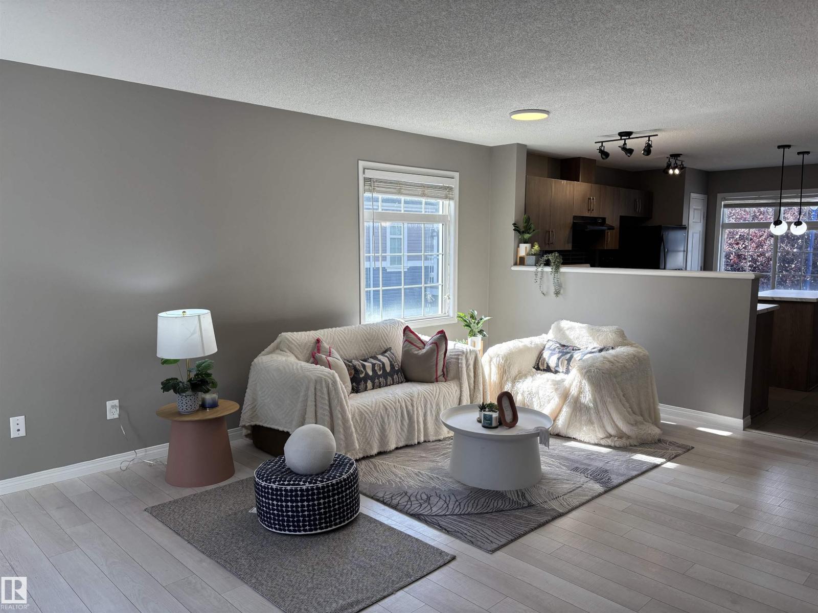 #49 9151 SHAW WY SW