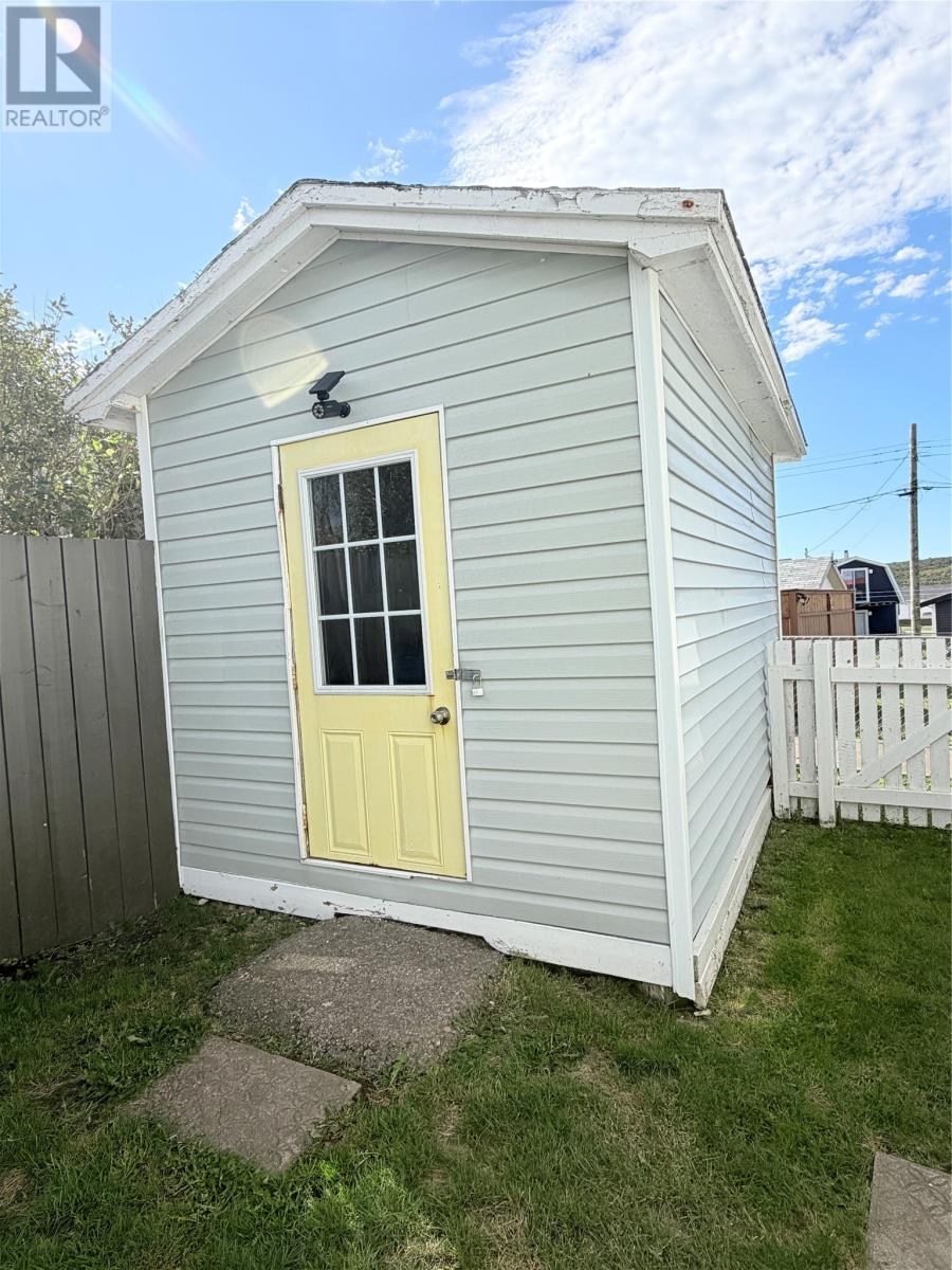 69 Elizabeth Avenue