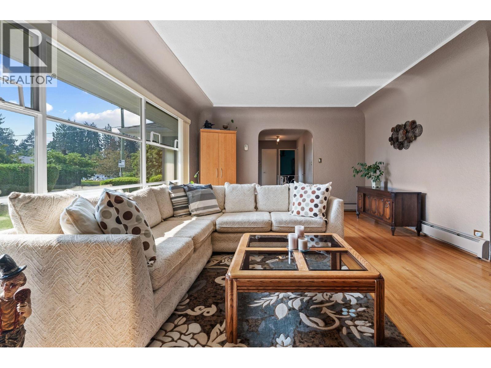 3455 HIGHLAND BOULEVARD