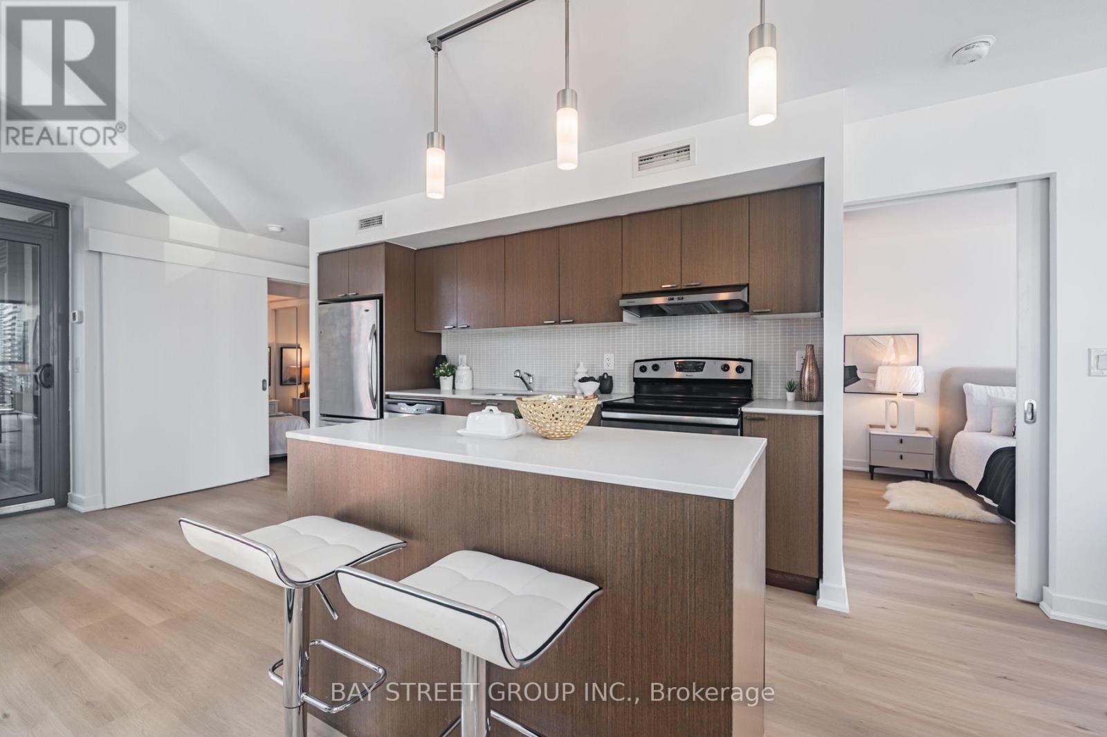 1507 - 110 CHARLES STREET E