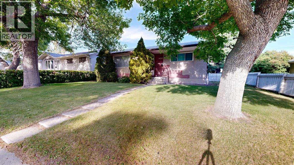 1424 Radisson Drive SE