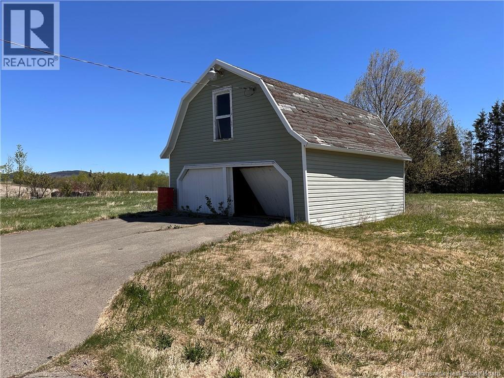 233 Hilldale Road