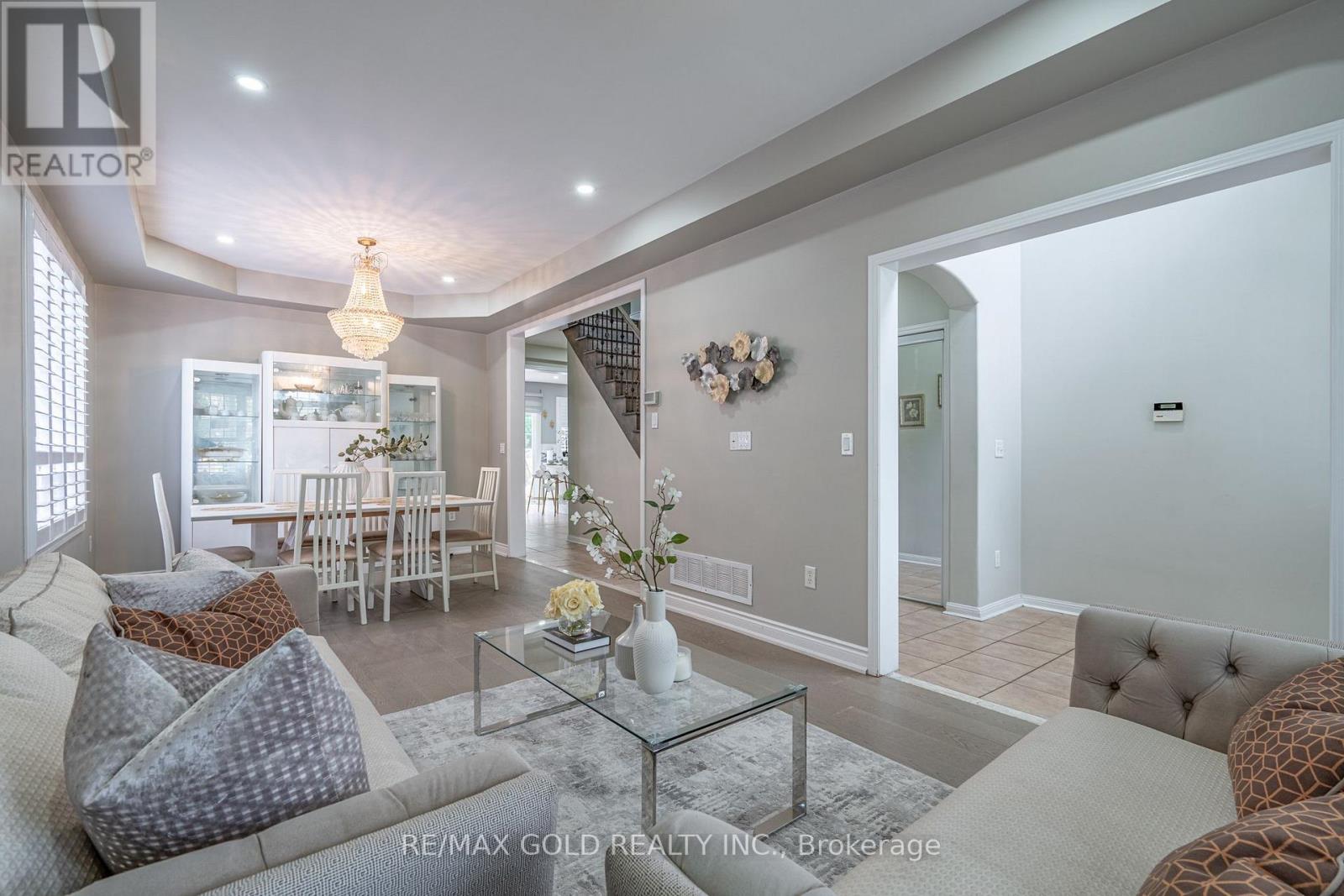 141 WHITWELL DRIVE