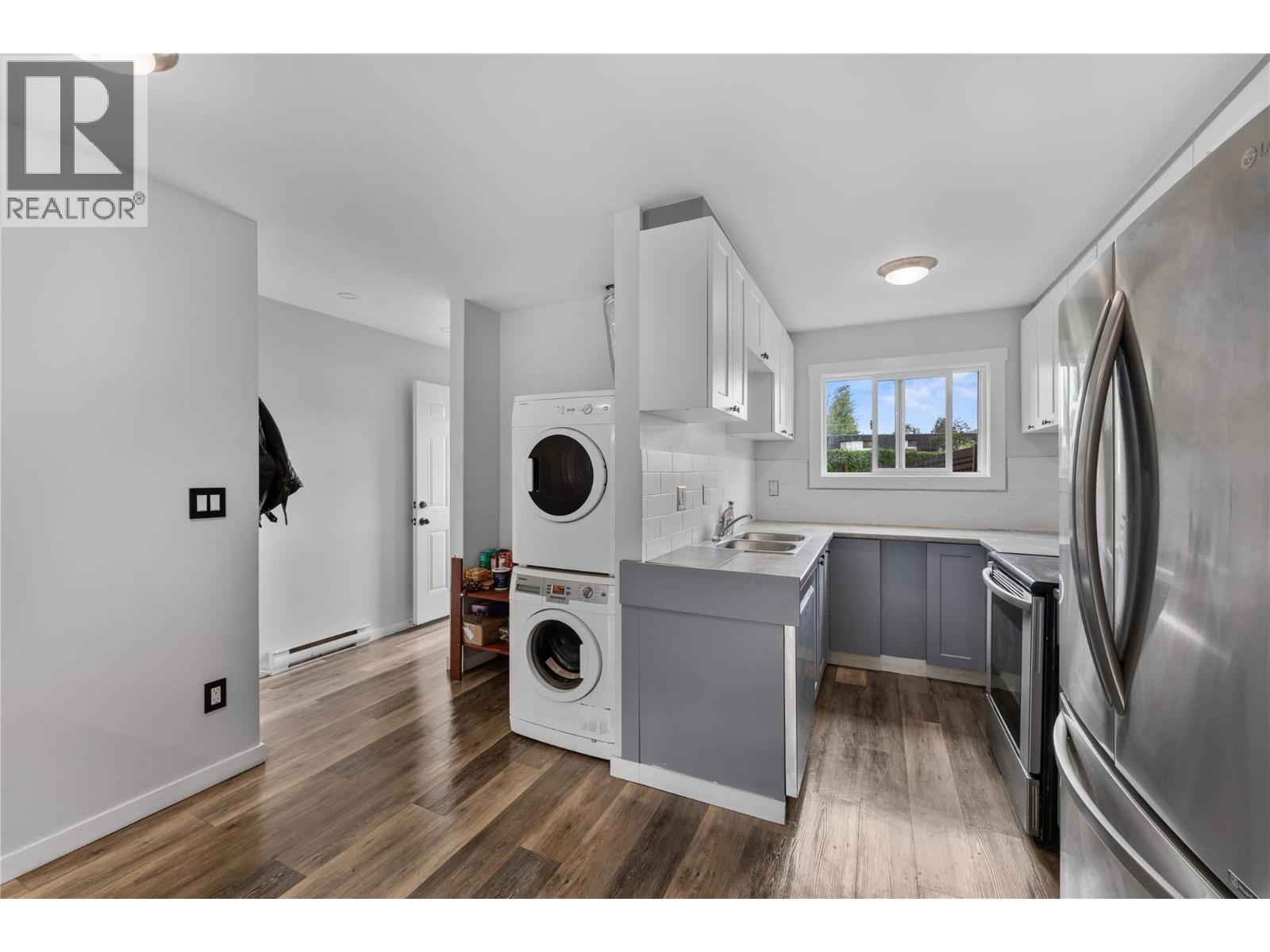 3135 Walnut Street Unit# 5